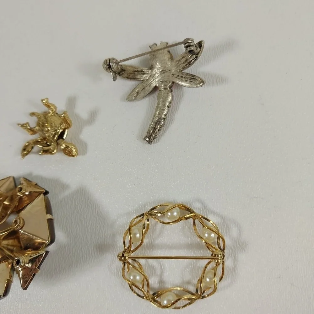 Vintage Lot Of 4 Small Rhinestone Wearable Brooch Pins Turtle Charm Dragonfly‎
